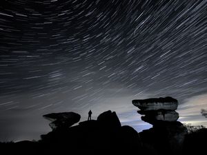 Supporting image for story: Leonid meteor shower to light up skies over Britain