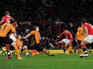 Supporting image for story: Manchester United 2 Wolves 1
