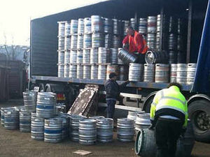 Supporting image for story: Officers seize 450 stolen beer kegs