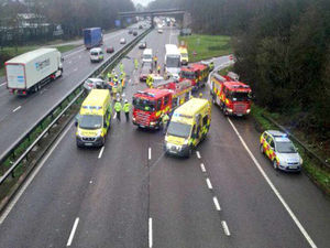 Supporting image for story: Severe delays as 'serious' smash closes M6