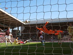 Supporting image for story: Analysis: Aston Villa continue to fall short against Premier League's best