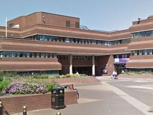 Supporting image for story: Wolverhampton councillors consider time limit on discussions to avoid 3am finishes