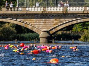 Supporting image for story: Thousands take a dip in Hyde Park’s Serpentine for open water festival