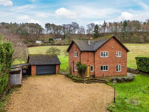Supporting image for story: Home near Bridgnorth with kennels and large plot is the latest £1 million Shropshire property on the market
