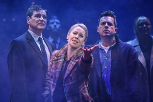 Linzi Hateley stole the show as Mrs Johnstone