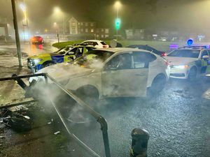 Supporting image for story: Driver arrested and weapons found after high speed pursuit from Birmingham to Halesowen 
