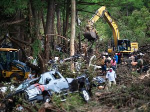 Supporting image for story: Girls camp grieves loss of 27 children and staff in Texas floods