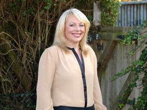 Supporting image for story: Shrinking Sara sheds half her body weight