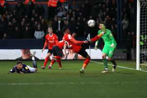 Conor Townsend  of West Bromwich Albion watches as Gabriel Osho of Luton Town hooks his shot away from the goal during the Sky Bet Championship match between Luton Town and West Bromwich Albion at Kenilworth Road on February 19, 2022 in Luton, England. (Photo by Adam Fradgley/West Bromwich Albion FC via Getty Images).