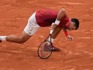 Supporting image for story: Novak Djokovic set for scan to determine if he can continue French Open defence
