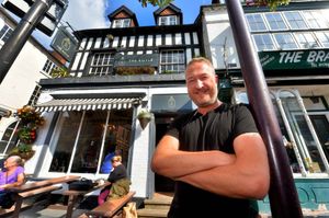 Landlord of The Royle, Chris Walsh