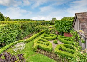 The stunning gardens