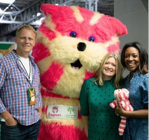 Celebrity hosts Dr. Scott Miller, Marverine Cole and Kathryn Stanchyzyn,