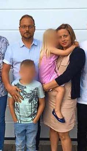 Darren Street with his second wife Lisa and two of their children