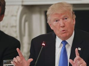 Supporting image for story: This comedy writer found the perfect way to respond to Donald Trump’s tweets