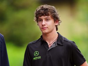 Supporting image for story: Kimi Antonelli named as Lewis Hamilton’s replacement at Mercedes