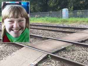 Supporting image for story: Walsall rail crossing where schoolgirl died closed for further six months