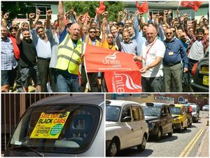 Supporting image for story: Hundreds of taxi drivers stage protest in Wolverhampton - WATCH