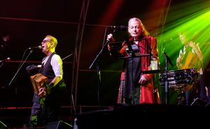 June Tabor performs with Oysterband at Shrewsbury Folk Festival. Photo: John Hooper