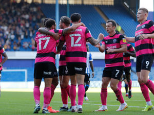 Supporting image for story: Dave Edwards: Shrewsbury Town acid test ahead after Hillsborough point 