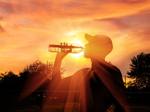 Supporting image for story: Is the heatwave over? Not according to the Met Office - here's when scorching temperatures are set to return to Shropshire