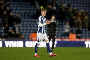 EDITORIAL USE ONLY. No use with unauthorized audio, video, data, fixture lists, club/league logos or 'live' services. Online in-match use limited to 120 images, no video emulation. No use in betting, games or single club/league/player publications