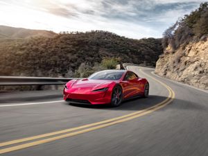 Supporting image for story: Elon Musk confirms that new Roadster is just around the corner