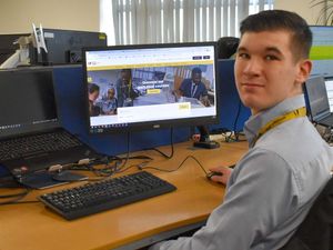 Supporting image for story: Apprentices in Wolverhampton given £300 cost-of-living help with grants