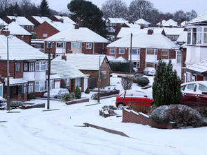 Supporting image for story: Closures chaos as snow hits Midlands