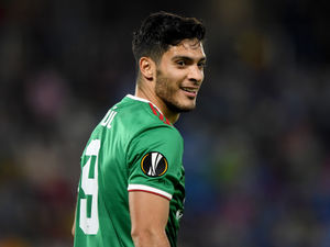 Supporting image for story: Wolves striker Raul Jimenez eyes Champions League