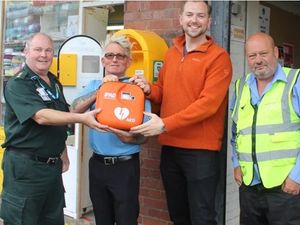 Supporting image for story: New Brierley Hill defibrillator marks 12-months since pair saved woman's life
