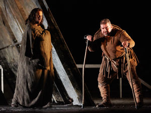 Supporting image for story: Rigoletto, Market Drayton Festival Centre - review with pictures