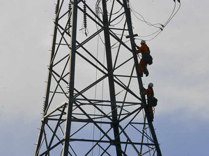 Supporting image for story: Shropshire Council confirms opposition to pylons plan