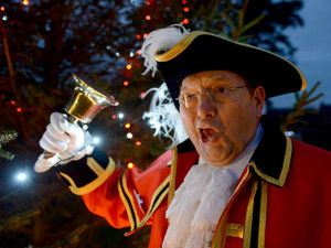 Supporting image for story: Crowds flock to Market Drayton Christmas canal event