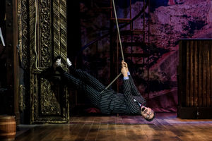 Tom Chambers 'Bobby'. Photo by: Richard Davenport