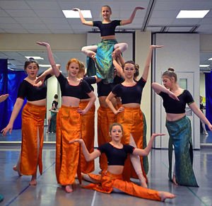 The students will be showcasing ballet and modern dance