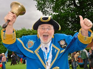Supporting image for story: Loudest man in Newport to take part in town crier competition