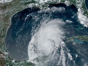 Supporting image for story: Texas coast braces for Beryl with storm expected to regain hurricane strength
