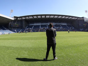 Supporting image for story: Carlos Corberan: No reason for West Brom players to be distracted by financial problems