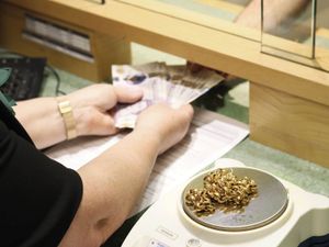 Supporting image for story: Gold price rally drives record demand for pawnbroking, Ramsdens says