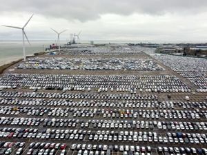 Supporting image for story: UK new car market ends five months of decline in August