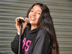 Supporting image for story: Wolverhampton's Amy G helps budding popstars