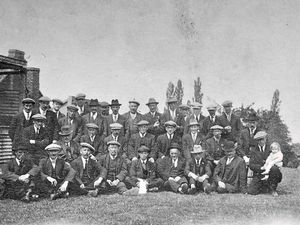Supporting image for story: Pictures from the past - November 28