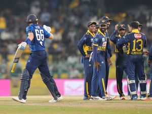 Supporting image for story: England beaten in first ODI as Sri Lanka spinners dominate