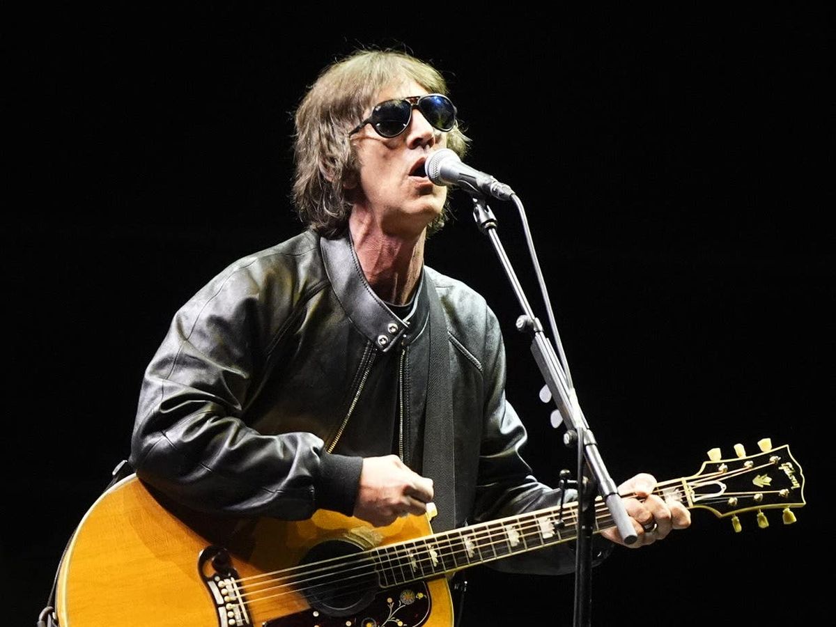 Richard Ashcroft banned from driving for six months after speeding conviction