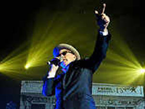 Supporting image for story: Baggy Trousers hold up well