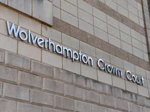 Supporting image for story: Man who drove through red lights to evade police jailed for total of 16months