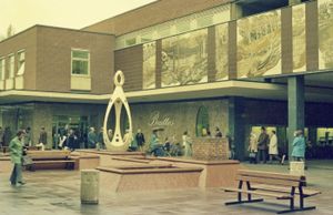 Pictures of the Gracechurch Centre on 31st October 1974.  