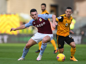 Supporting image for story: John McGinn is up for Arsenal fight