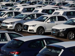 Supporting image for story: New car market grows for fourth month in a row